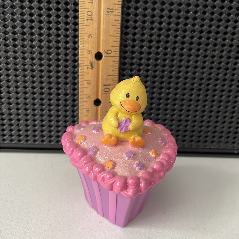 Claire's Cupcake Cutie #13 Duckling